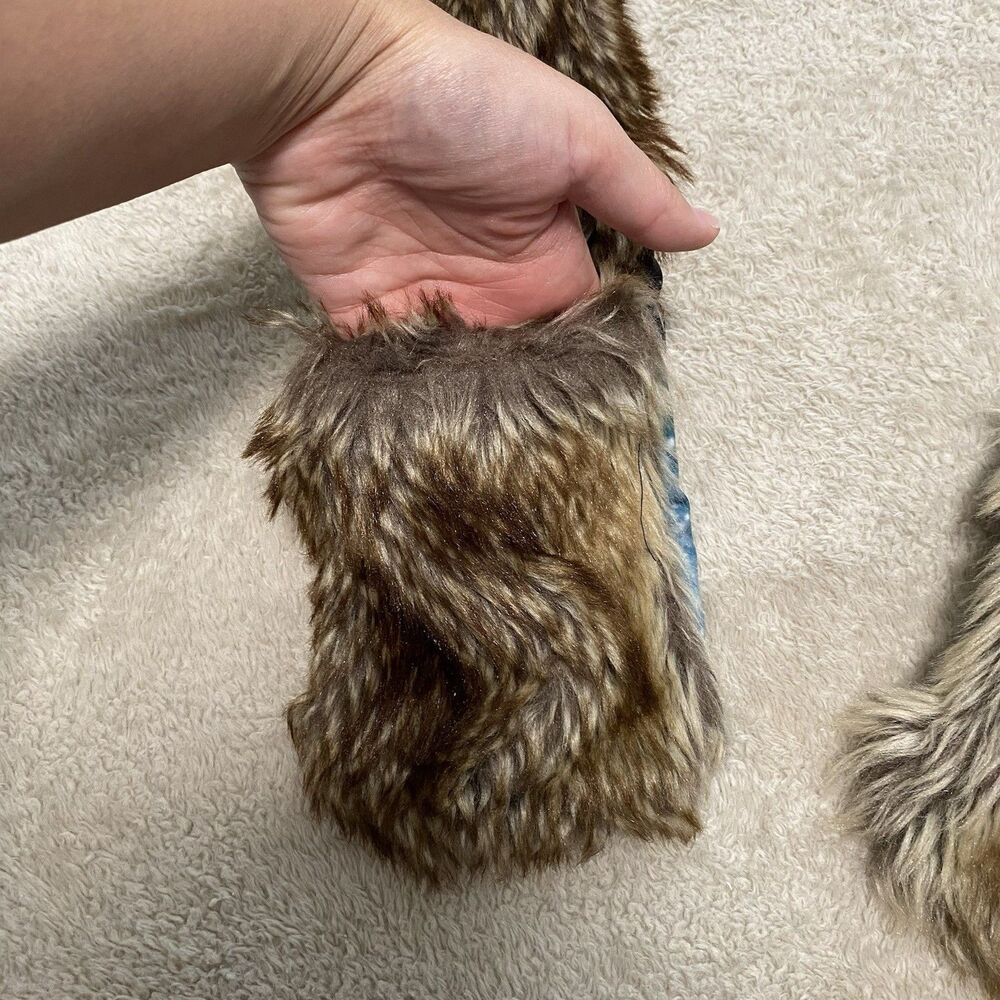 Wolf Faux Fur Animal Hood Hat One Size 3-in-1 Scarf Mittens Paws Rave Festival - Picture 10 of 12